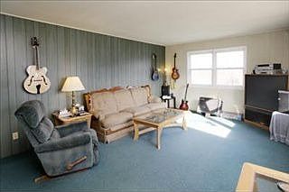 3rd image of 10641 E D Ave