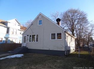 24 Lincoln Ter, Meriden, CT 06451