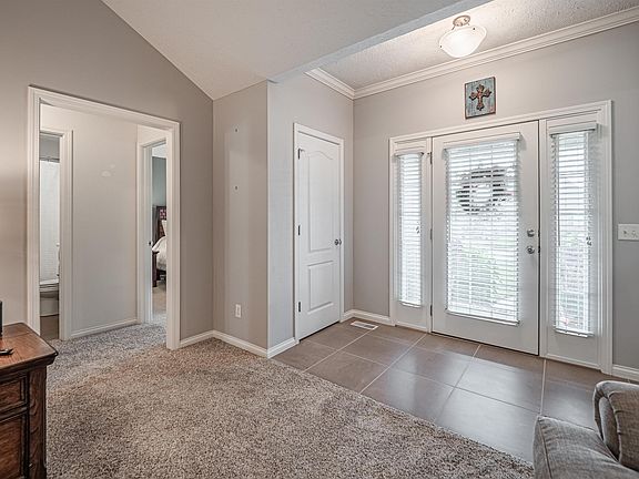 5th image of 2616 Belize Dr