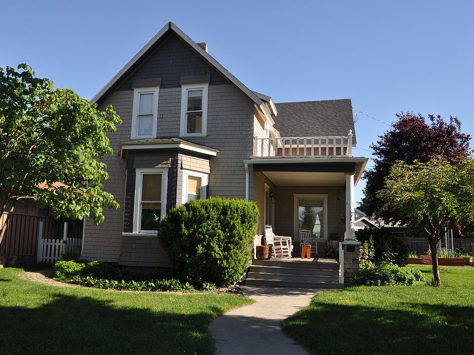 1st image of 1606 Evergreen St