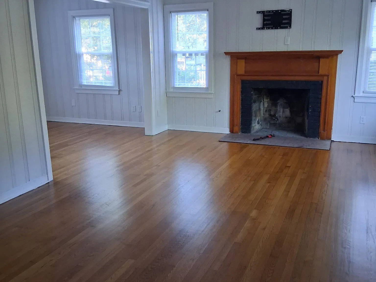 3 bed, 1560 sqft, $2,100 — Photo 3