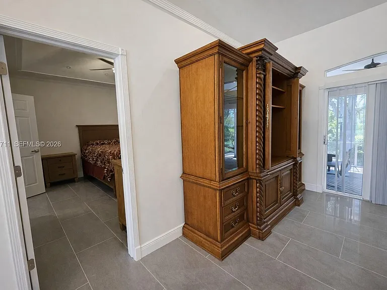1440 Graham Cir — Photo 11