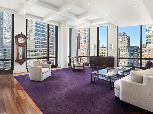 101 Warren St APT 1210, New York, NY 10007
