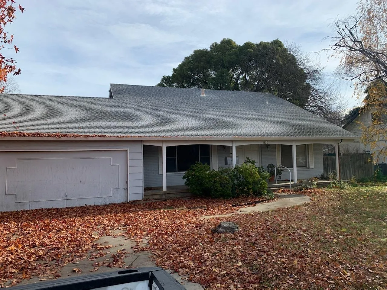 1320 Jones Rd photo 1