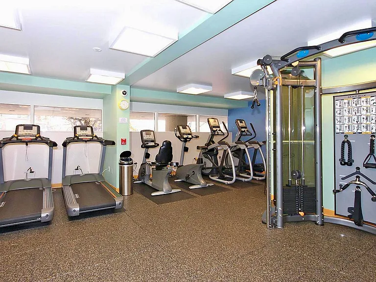 2555 Pennsylvania Ave NW #418 — Photo 48