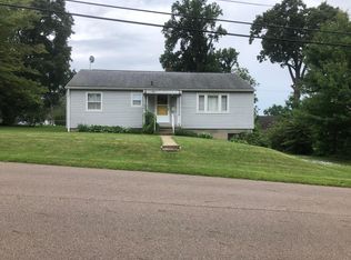 2668 Ellet Ave, Akron, OH 44312