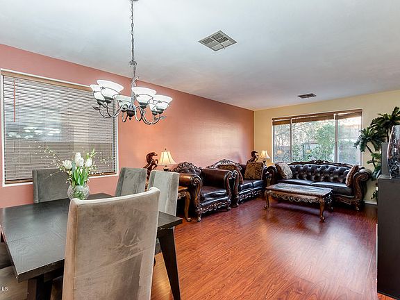 4th image of 10322 W Foothill Dr