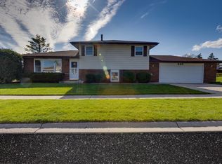 940 E Bradley Ct, Palatine, IL