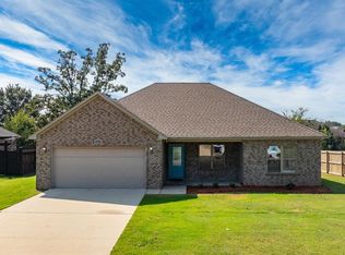 1215 Addy Brook St, Conway, AR 72032