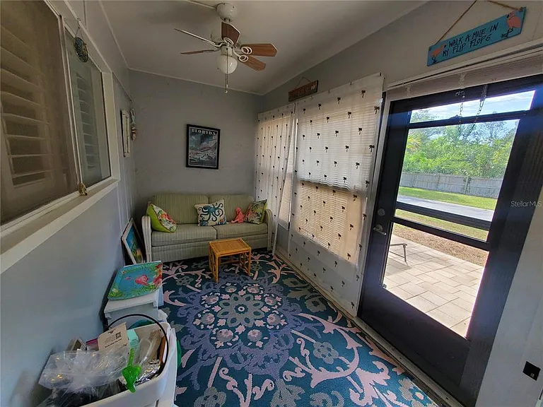 1400 Arrowhead Cir W — Photo 12
