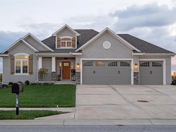 2703 NE 92nd St, Kansas City, MO 64156