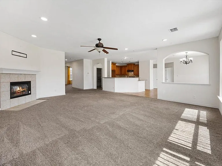 7704 Labrador Dr — Photo 21
