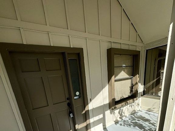 2nd image of 1671 Walker St SE