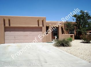 3030 Jennifer St, Las Cruces, NM 88005