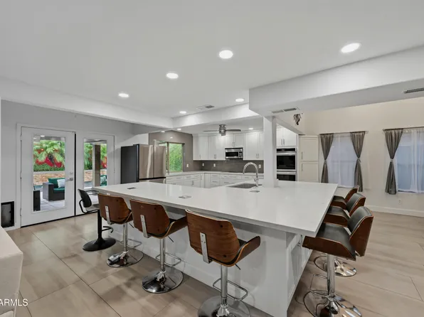 4626 E Adobe Drive, Phoenix, AZ 85050