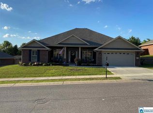 237 Waterford Cove Trl, Calera, AL 35040
