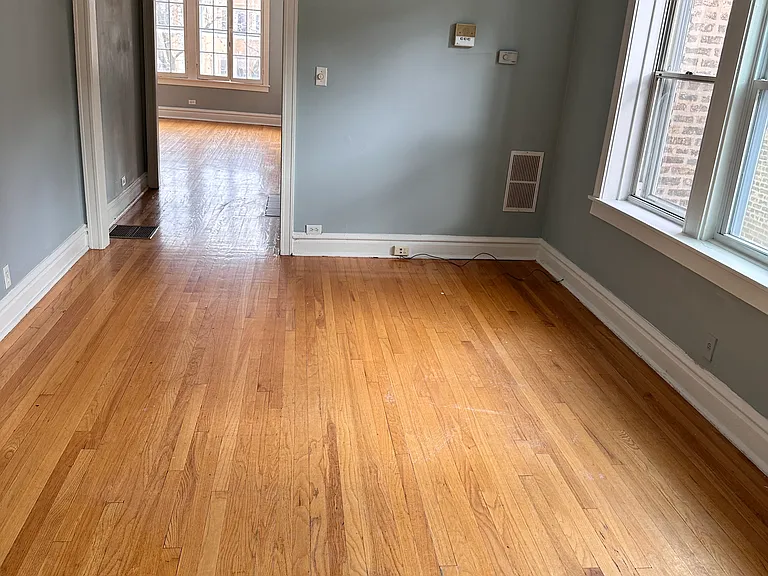 7404 N Hoyne Ave #3 — Photo 7