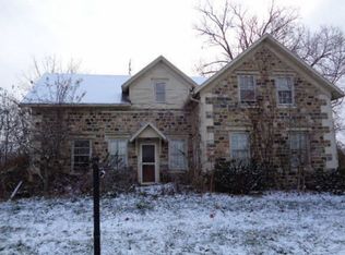 6897 Burton Rd, Adrian, MI 49221