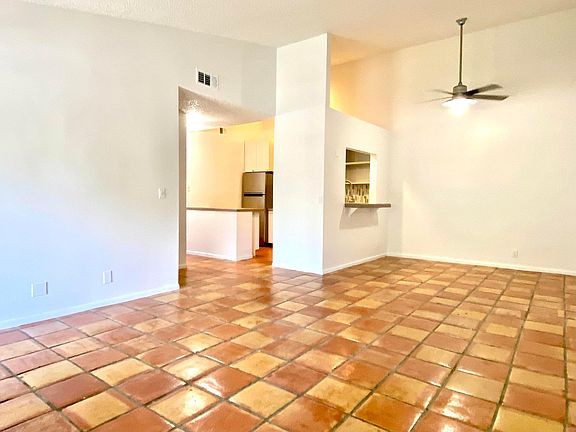 5th image of 6459 Chasewood Drive #E