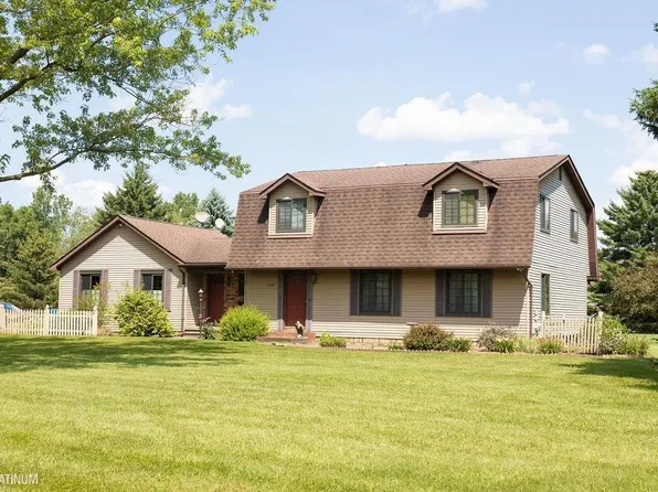 5500 Murland Holw, White Lake, MI 48383