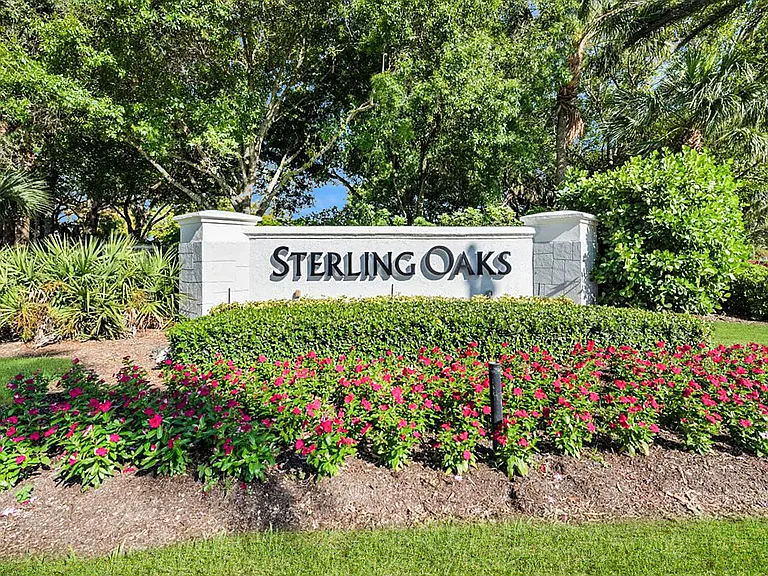 15143 Sterling Oaks Dr — Photo 2