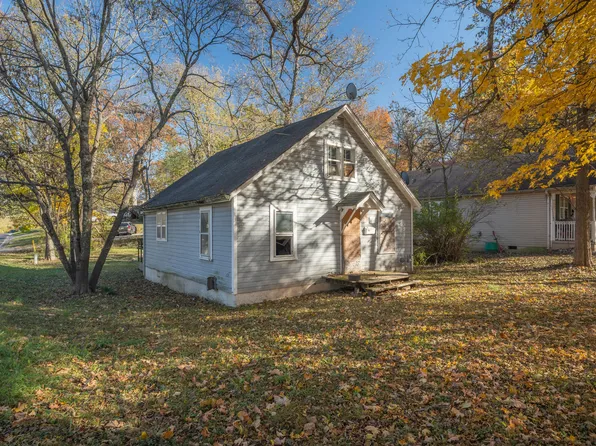 805 Hearrell, Neosho, MO 64850