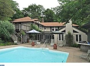 1398 Valley Rd, Jenkintown, PA 19046