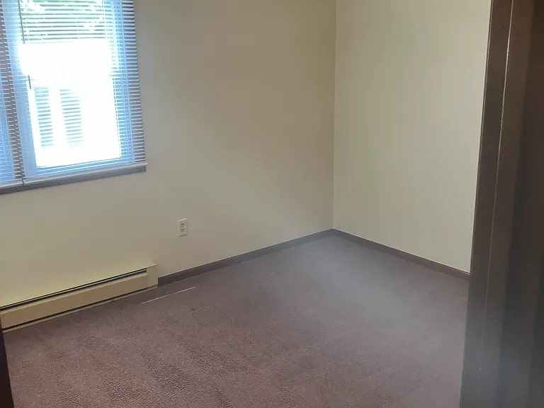 205 S Shabbona Rd #BB — Photo 7