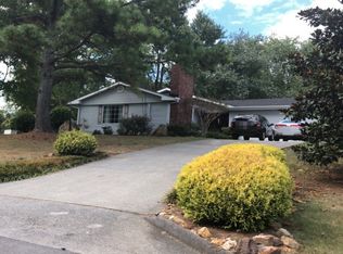 1910 Mountain Brook Dr, Dalton, GA 30720