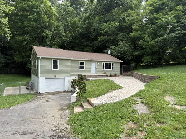705 White Oak Dr, Knoxville, TN 37920