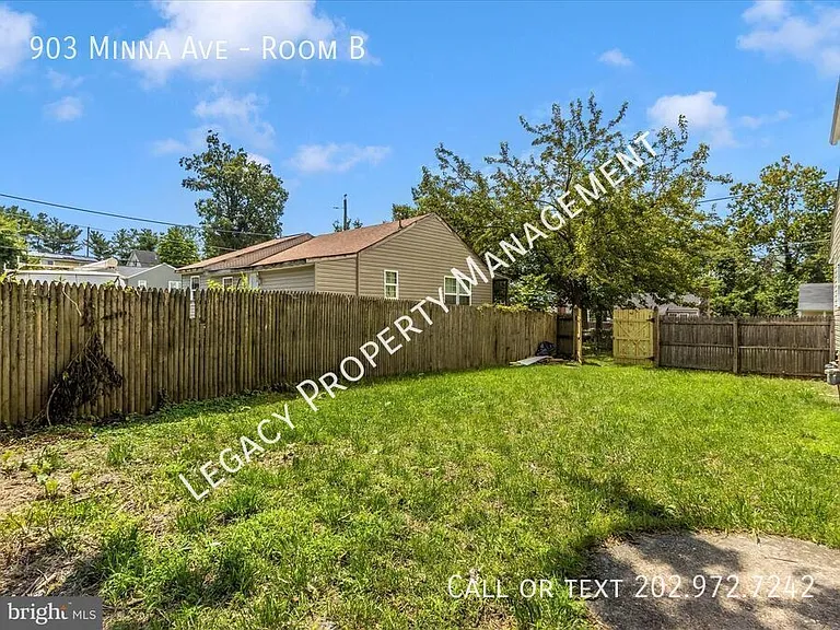 903 Minna Ave #B — Photo 7