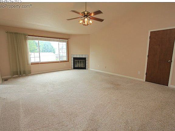 Living Room w/ Fireplace