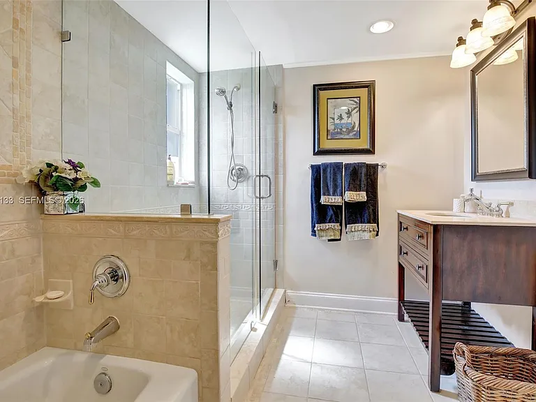 5320 SW 21st Ct — Photo 27