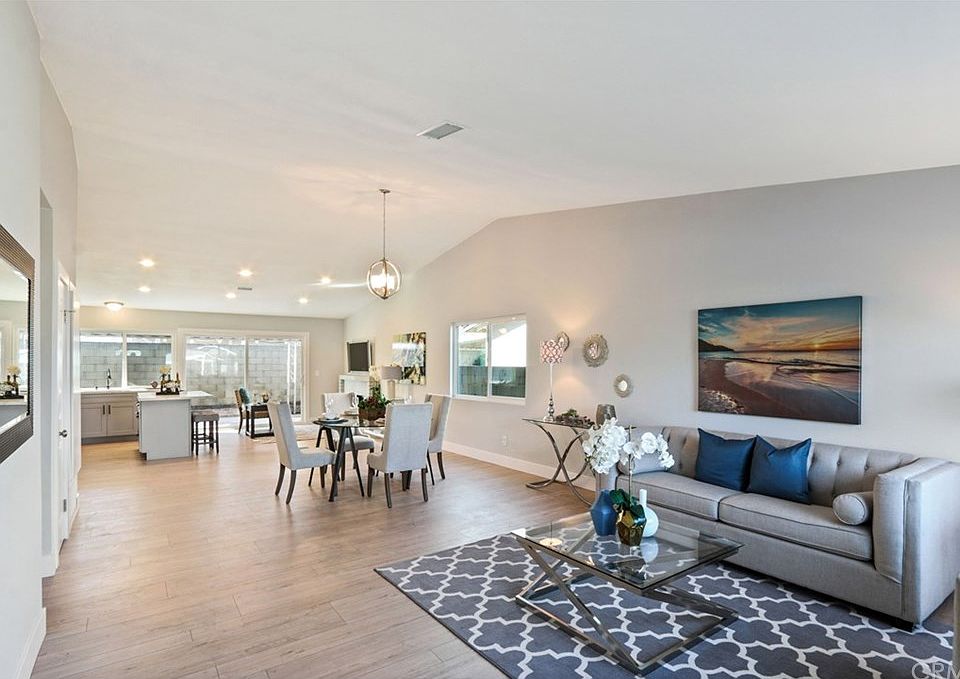 1st image of 23717 Hynford Pl