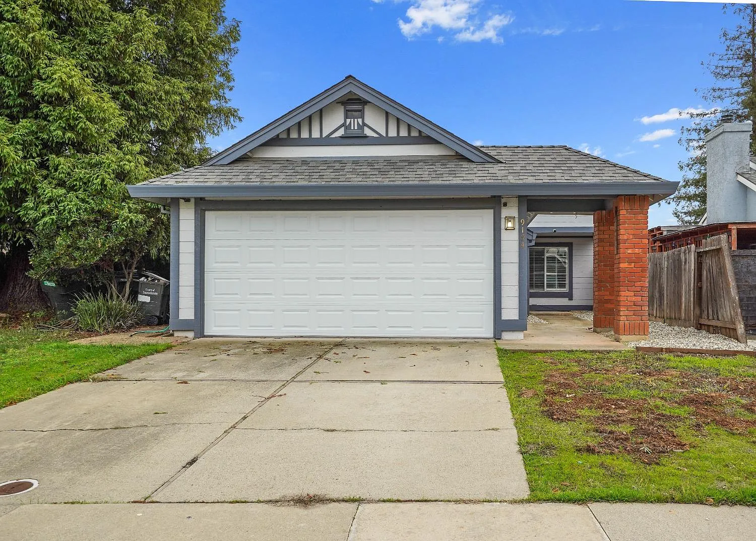 9194 Colonsay Way photo 1