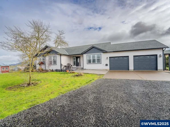 33875 Powell Hills Loop, Shedd, OR 97377