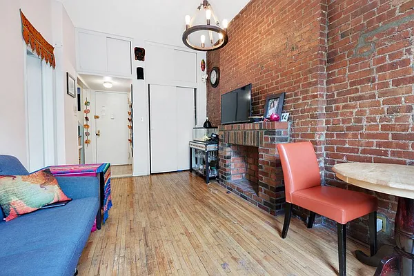 Rented by LG Fairmont Group | media 5