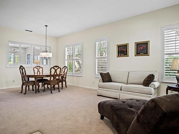 5th image of 4084 Coldwater Dr