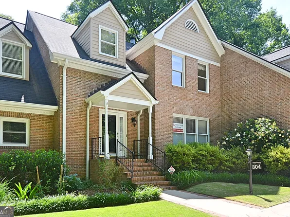 304 Wood Lake Dr, Athens, GA 30606
