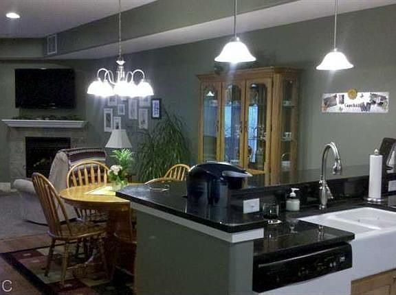 3rd image of 255 S Eastowne Dr