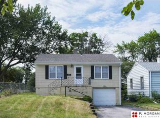 6525 Seward St, Omaha, NE 68104