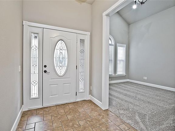 3rd image of 2755 Penny Ln