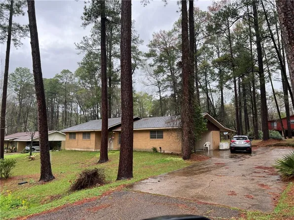 515 Wysteria Ln, Pineville, LA 71360