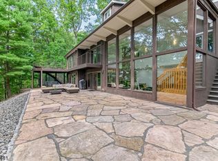 21 Glimpsewood Ln, Morristown, NJ 07960