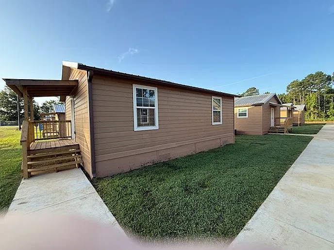 2 bed, 800 sqft, $995 — Photo 2