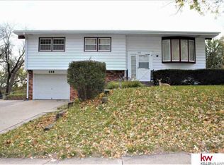 506 N 4th St, Bellevue, NE 68005