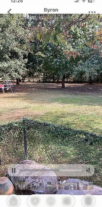 2nd image of 218 Bradford Dr