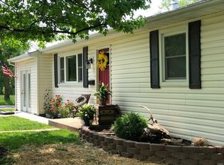 805 W Spencer Ave, Cuba, MO 65453