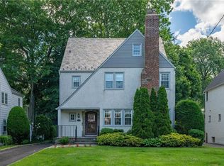 44 Jefferson Rd, Scarsdale, NY 10583