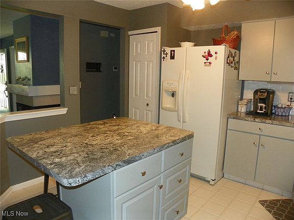 5th image of 23474 Grist Mill Ct